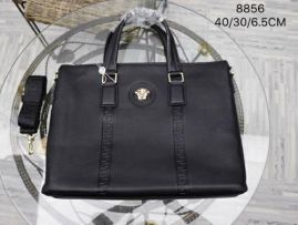 Picture of Versace Mens Bags _SKUfw68264259fw